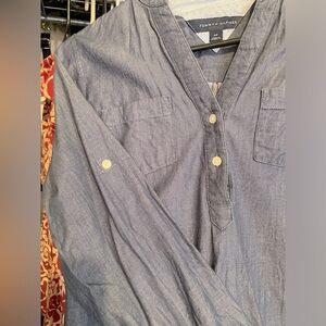 TOMMY HILFIGER DENIM BLOUSE- size Small